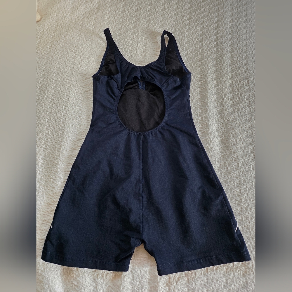 One Piece Workout Jumper - Picture 3 of 7